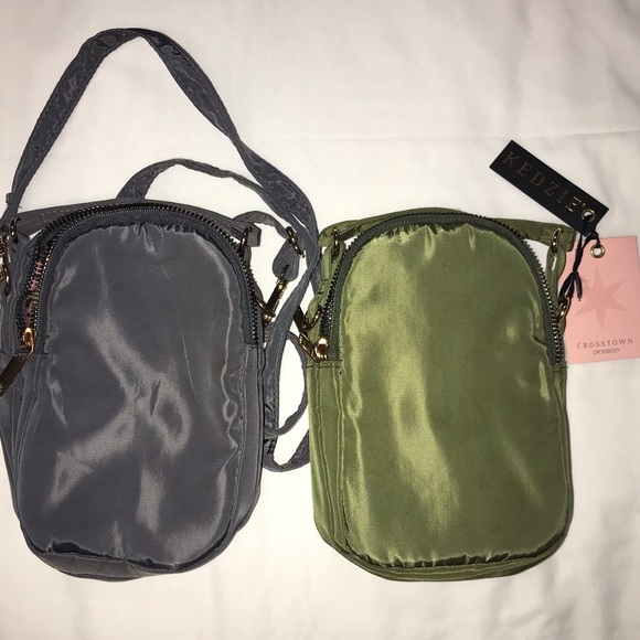 KEDZIE Crosstown
Zipper Bags. 2 for the price of 1 - Picture 4 of 13